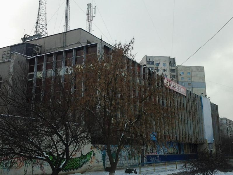 Лаврентьєв Ігор Миколайович. Універмаг на Салтівці у Харкові. 1972—75