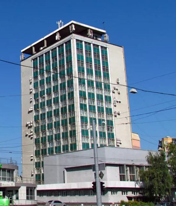 Лаврентьєв Ігор Миколайович. Центр науково-технічної інформації на проспекті Гагаріна, № 4. 1970—75