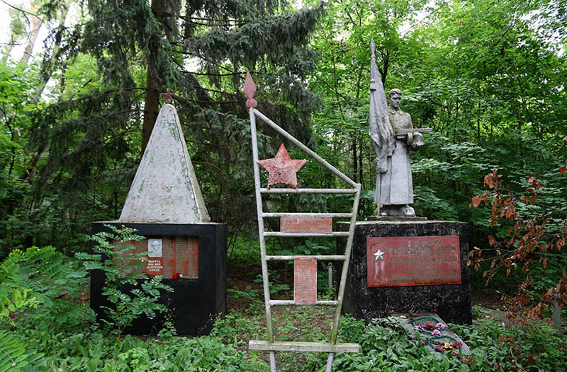 Паришів